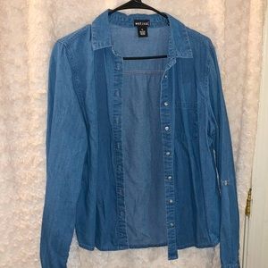 XL Wet Seal denim button down shirt